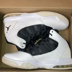 Jordan Max Aura (GS)